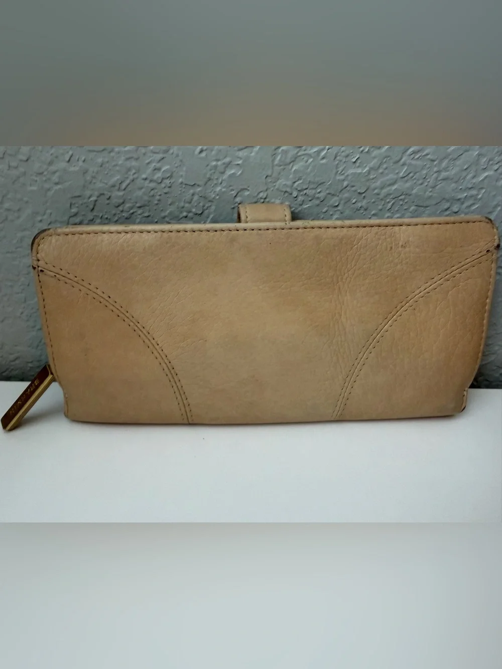 Brahmin wallet cream leather vintage extra clean